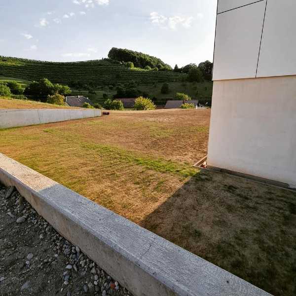 Urejanje okolice A&T nizke gradnje