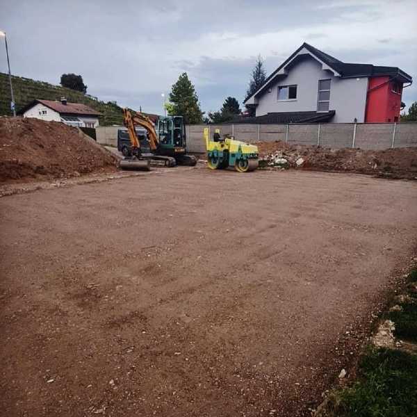 Urejanje okolice A&T nizke gradnje