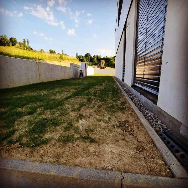 Urejanje okolice A&T nizke gradnje